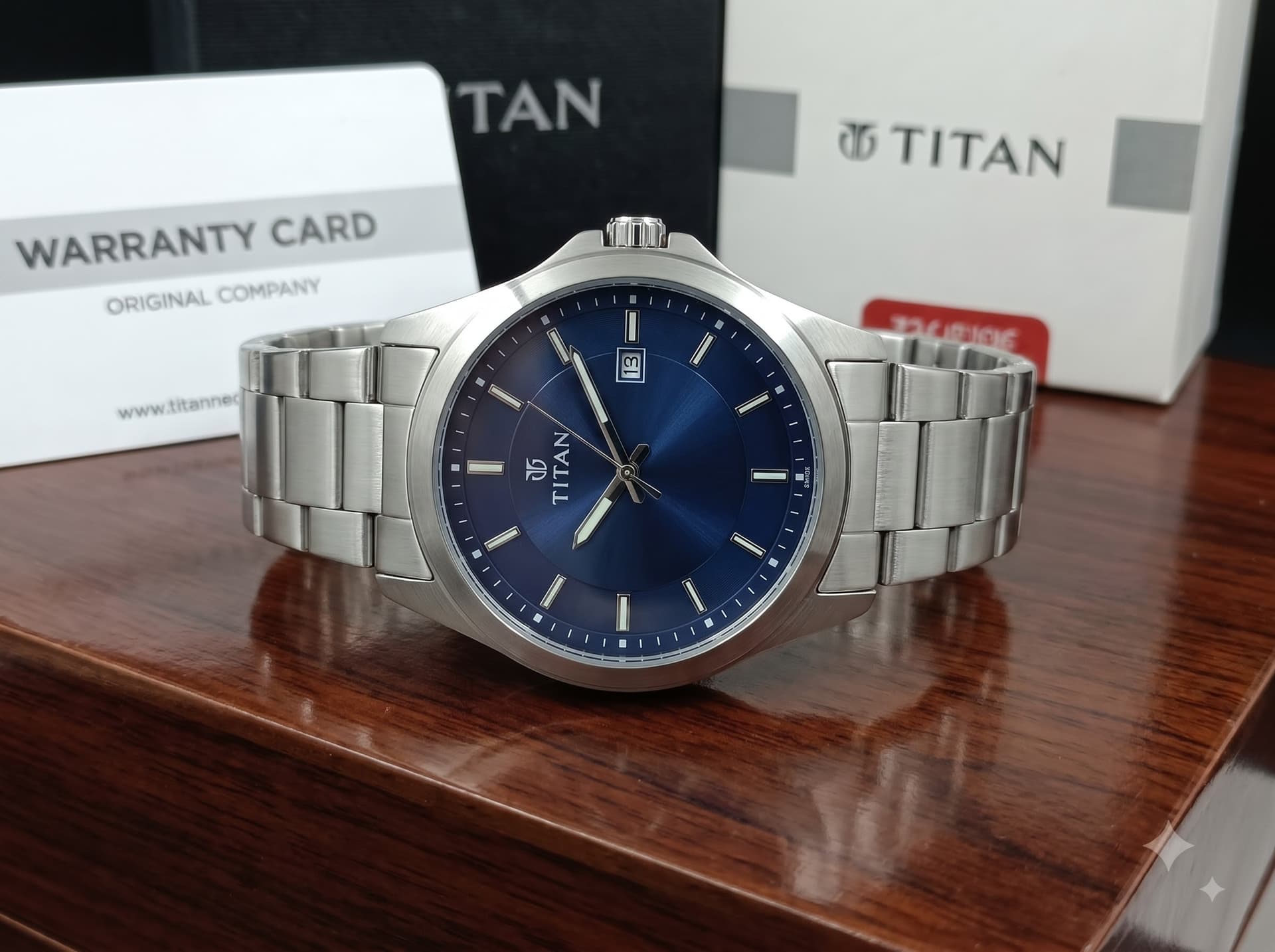 Titan Neo Splash Quartz Analog Blue Dial Watch